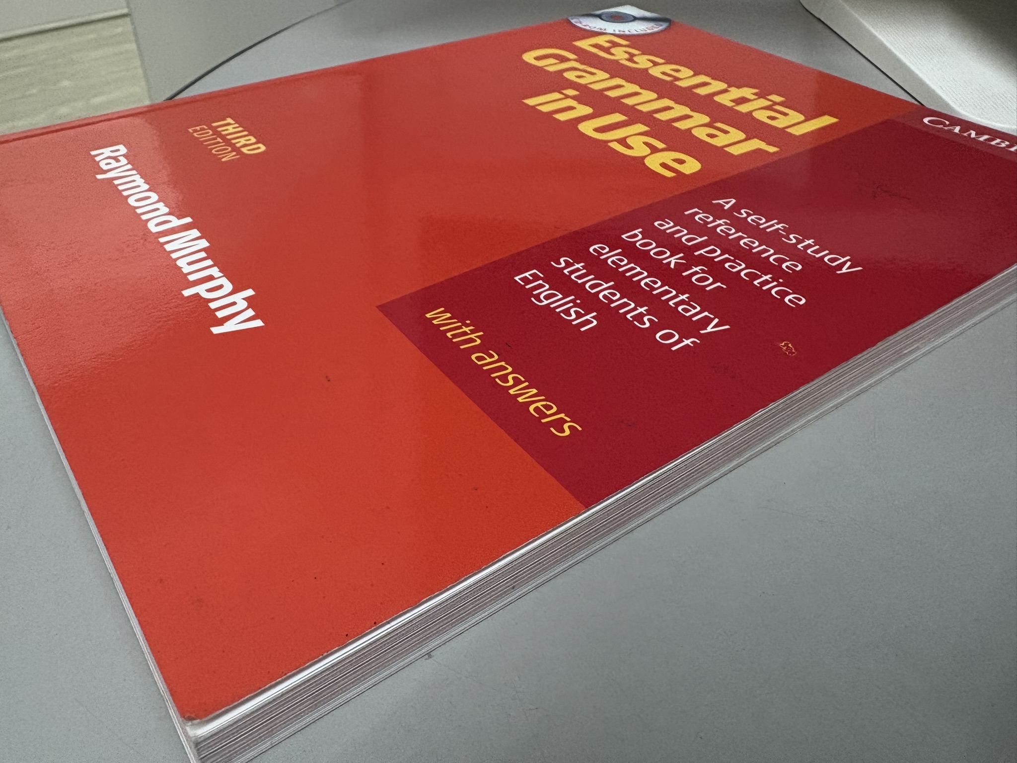 Essential Grammar in Use: A Self-Study Reference and Practice Book for Elementary Students of English